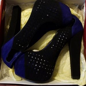 Liliana Black/Blue Suede Platform Heels